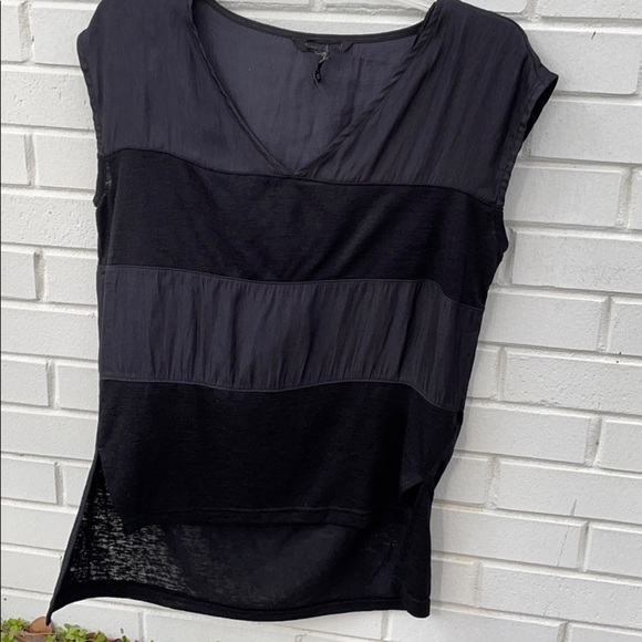 Banana Republic Top - Picture 4 of 9